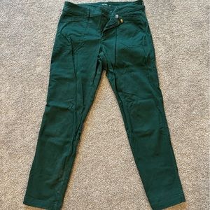 Old navy green pixie chino pants
